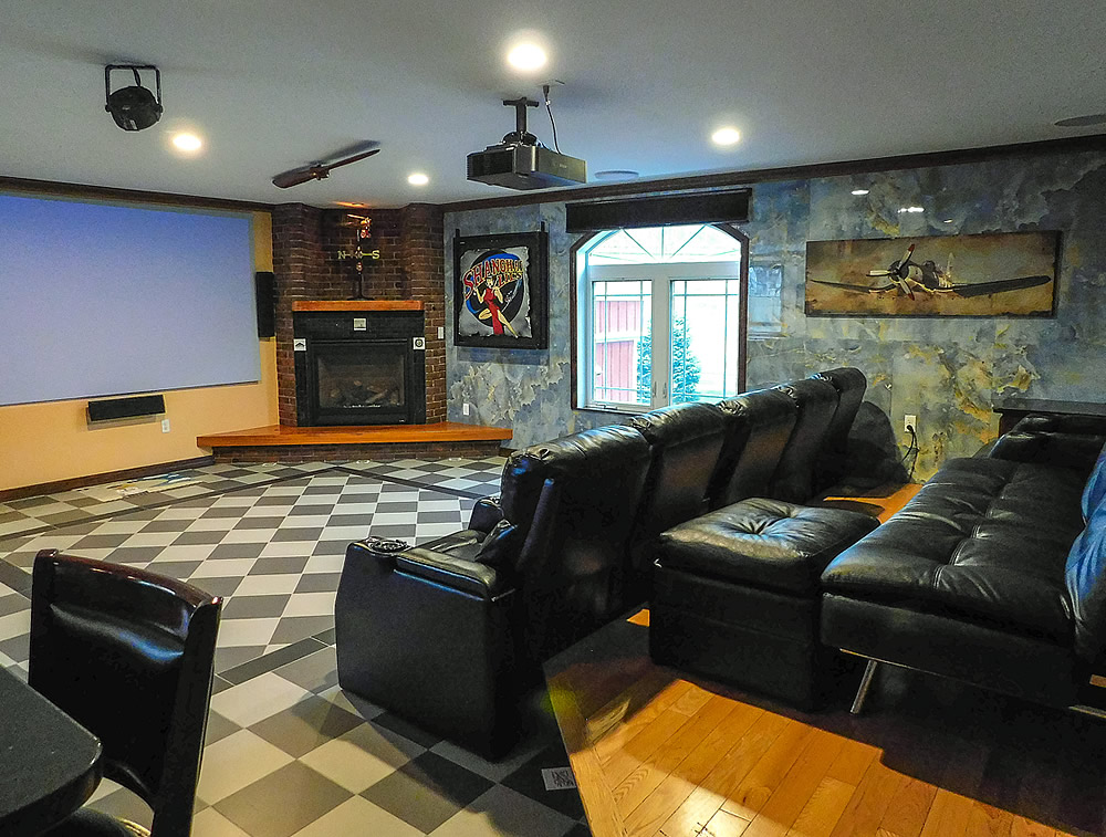 Sky Captain's Lounge